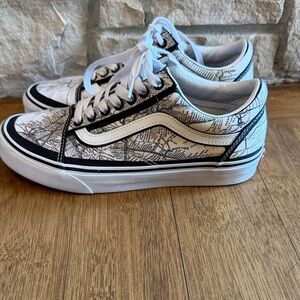 Vans Old Skool Los Angeles maps Black and White  Design Sneakers